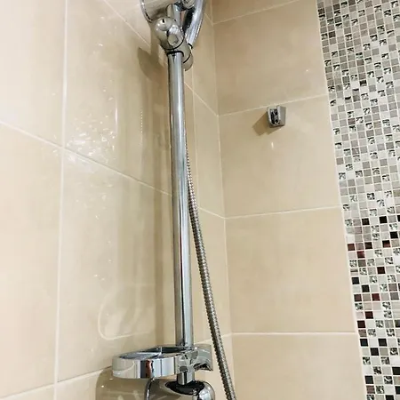 Carla Maria S Hause בית הארחה *