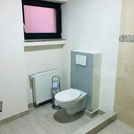 Carla Maria S Hause בית הארחה Gammertingen