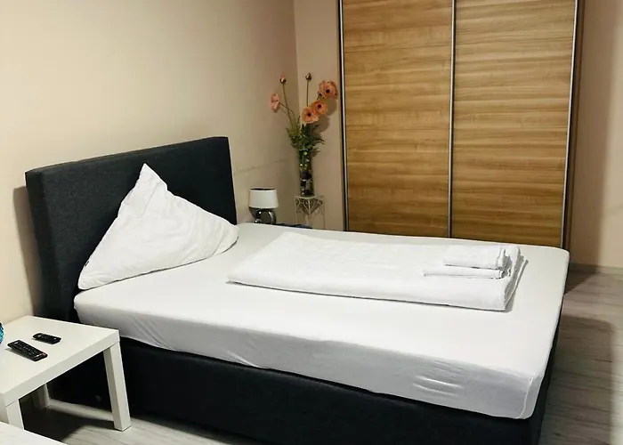 Carla Maria S Hause 감메르팅엔